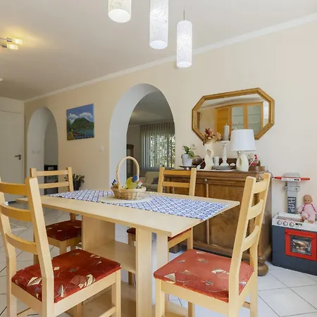 Luca By Interhome Apartman *